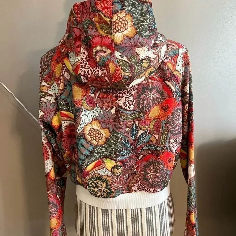 ADIDAS WOMENS “CROPPED” HOODIE SIZE M WORN ONCE - Picture 2 of 2